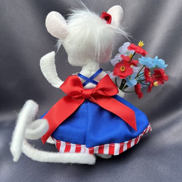 Annalee Dolls Patriotic Girl Mouse USA America July 4th Red White & Blue Flowers - Picture 3 of 12